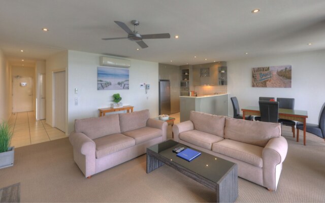 The Dunes Cotton Tree