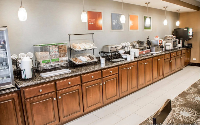 MainStay Suites Joliet I-55