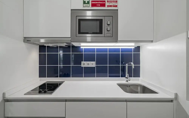 Drapes Design Apartments II by An Island Apart