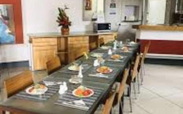 Le Champ de Mars B&B