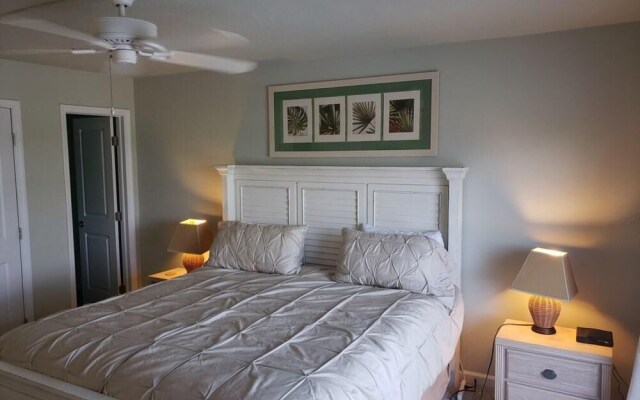 Steve's Bonita Beach Club Condo