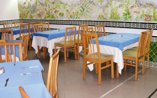 Hotel Marabout - Families and Couples Only