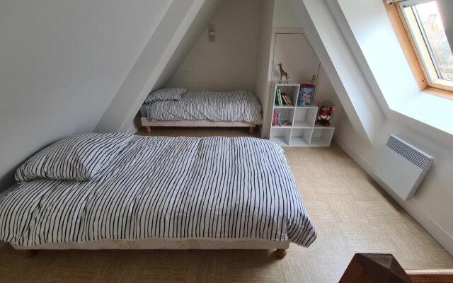 Maison 2 pas du centre ville et proche plage