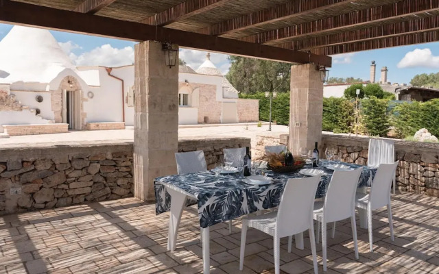 Trulli Aletheia con Piscina Privata