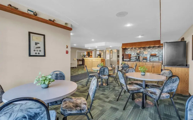 Woodland Inn Meadow Lake