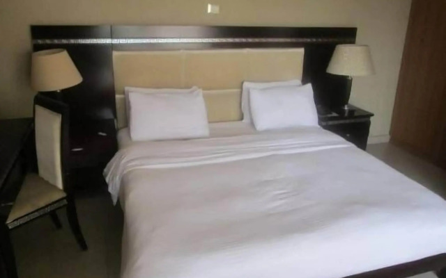 Gombe Jewel Hotel