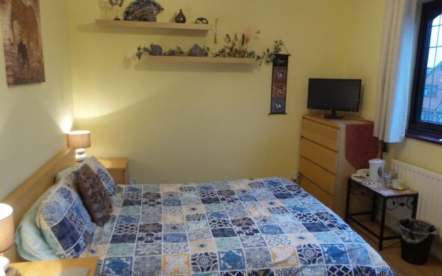 The Cedars House B&B