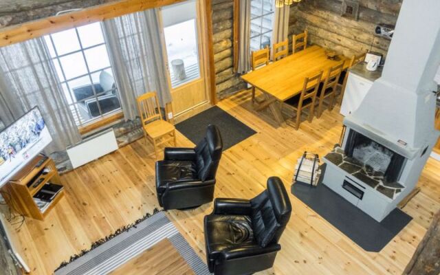 House  Salla