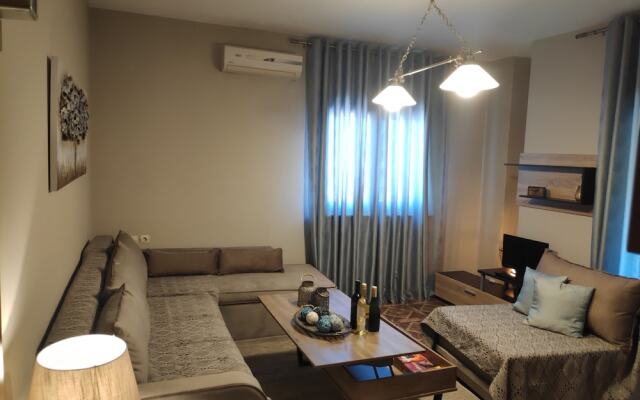 MarGio Skiathos Apartments