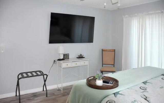 Lanai & Pond at Tranquil Bradenton Retreat!