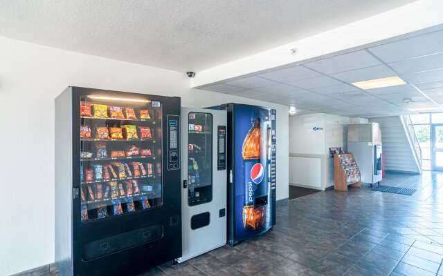 Motel 6 Oklahoma City, OK - South