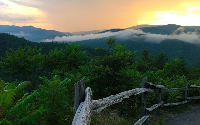 Eagle's Nest Hideaway