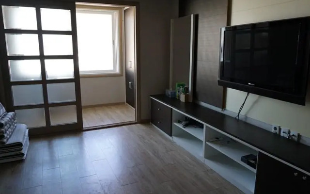 Goodstay Opera Motel