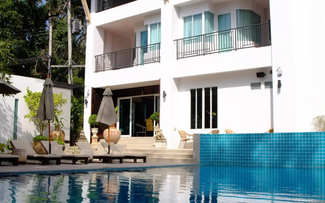 Zantiis Ndol Villas