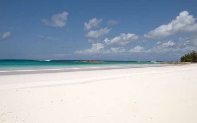 French Leave South Beach Bight II Villa