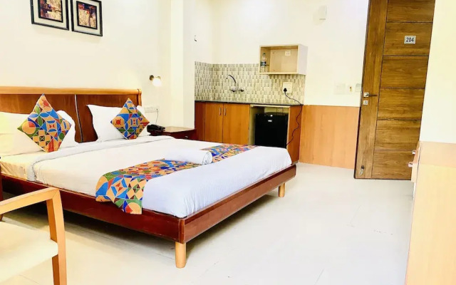 FabHotel Noida City Center 1