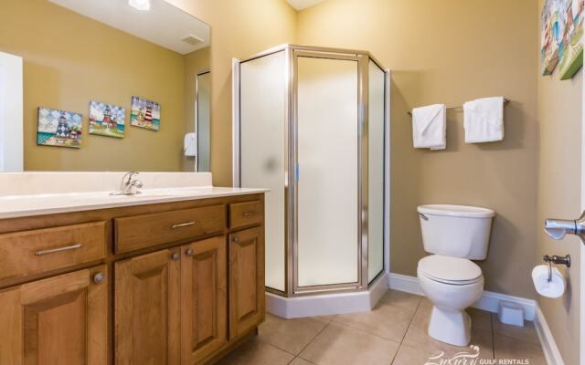 Aqua Vista by Luxury Gulf Rentals