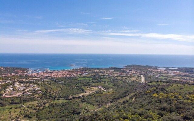 Awesome Home in Tanaunella With Wifi and 2 Bedrooms