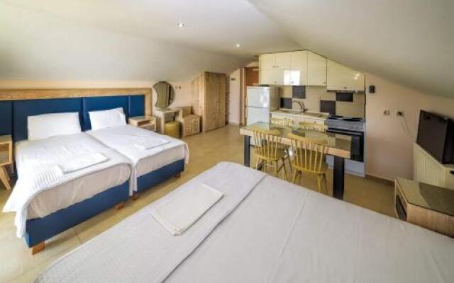 LE MONDE Apartments