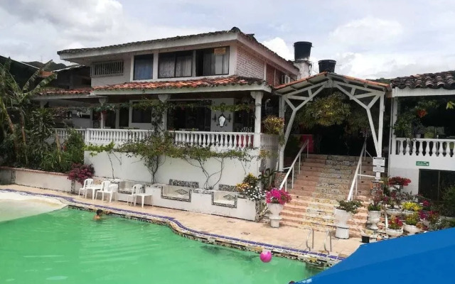 Hotel Hacienda Casa Blanca