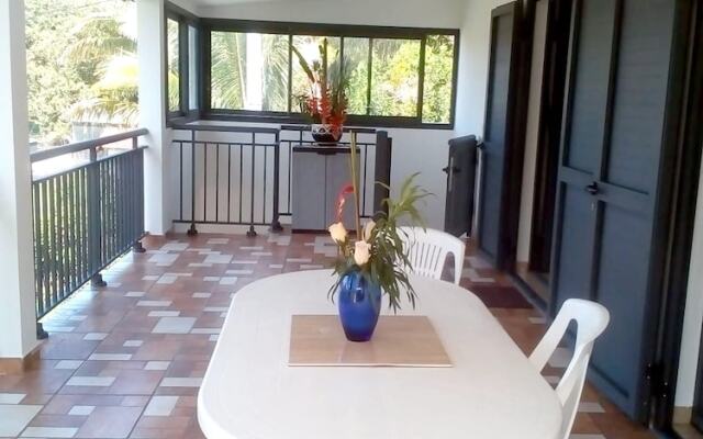 House with 2 Bedrooms in Sainte Rose, with Wonderful Sea View, Furnished Garden And Wifi - 2 Km From the Beach