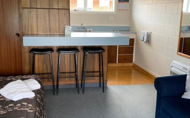 Helensborough Motor Inn