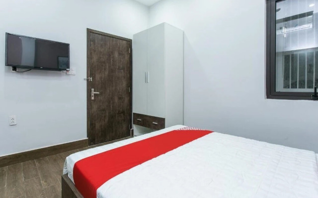 OYO 586 Hoang Anh Apartment