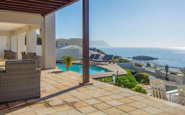 The Lookout Guesthouse