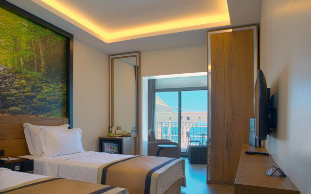 Northdoor Hotel