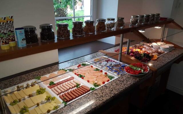 Hotel Krone UG