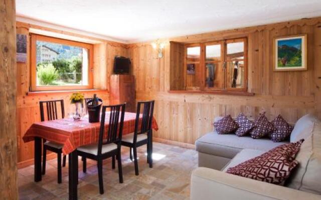 Appartamento con prato privato e BBQ