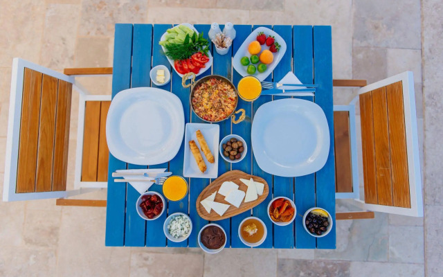 Via Farilya Hotel