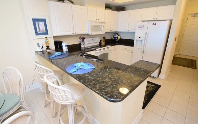 Crystal Tower 1605 by RedAwning