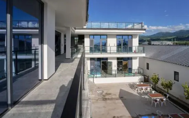 Nalati Zizai Courtyard Homestay