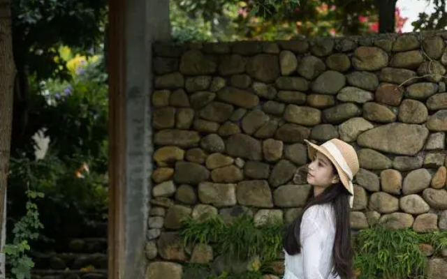 A Zhong's Home Garden Hotel