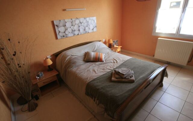 Cozy Holiday Home in Penmarch with Private Swimming Pool