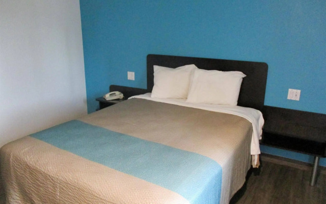 Motel 6 South El Monte, CA - Los Angeles