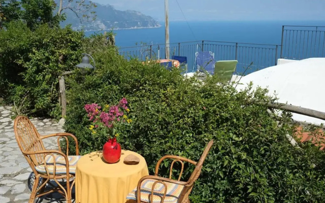 Captivating 1-bed House in Conca dei Marini