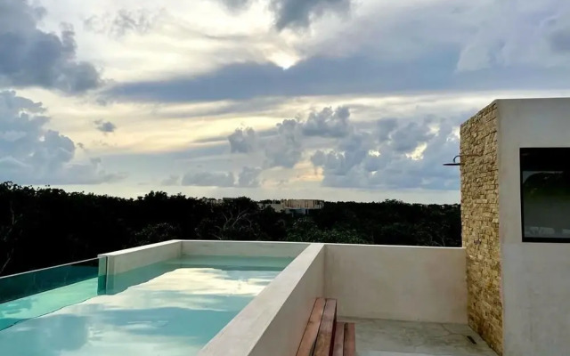 Irie Tulum