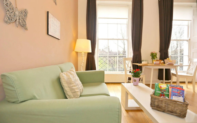 Short Lets in London - Angel