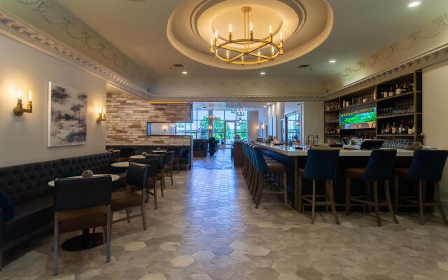 Crowne Plaza Fredericton-Lord Beaverbrook by IHG