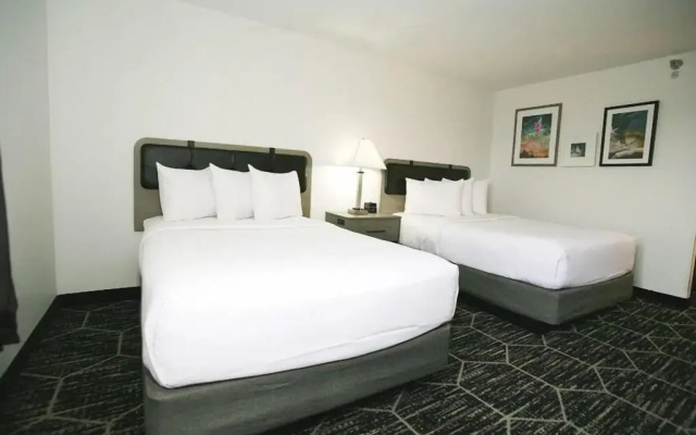 The La Quinta Inn Des Moines West Clive