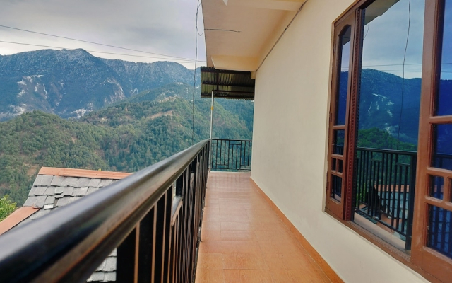 Hotel Scenic Hills By SIPL