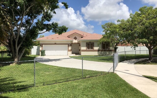 4 bedroom 2 bath house