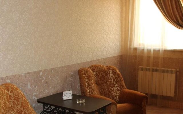 Alexandr House