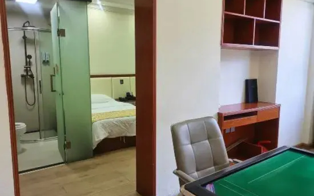 Dongxing Xinlongyuan Hotel