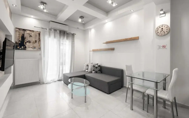 Cosmopolitan Apartments Nilie Suites & Aprts