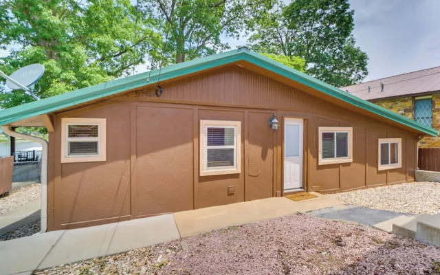 2 Boat Docks: Grand Lake Waterfront Home