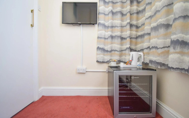 Pembridge Palace Hotel