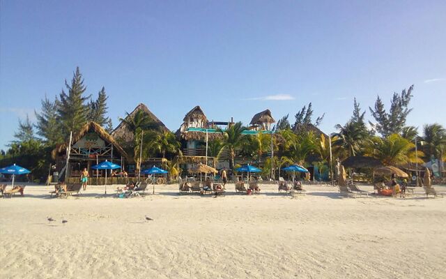 Villas Tiburon by The Beach